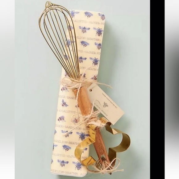 NWT Anthropologie Busy Bee Baking Bundle - Picture 1 of 10
